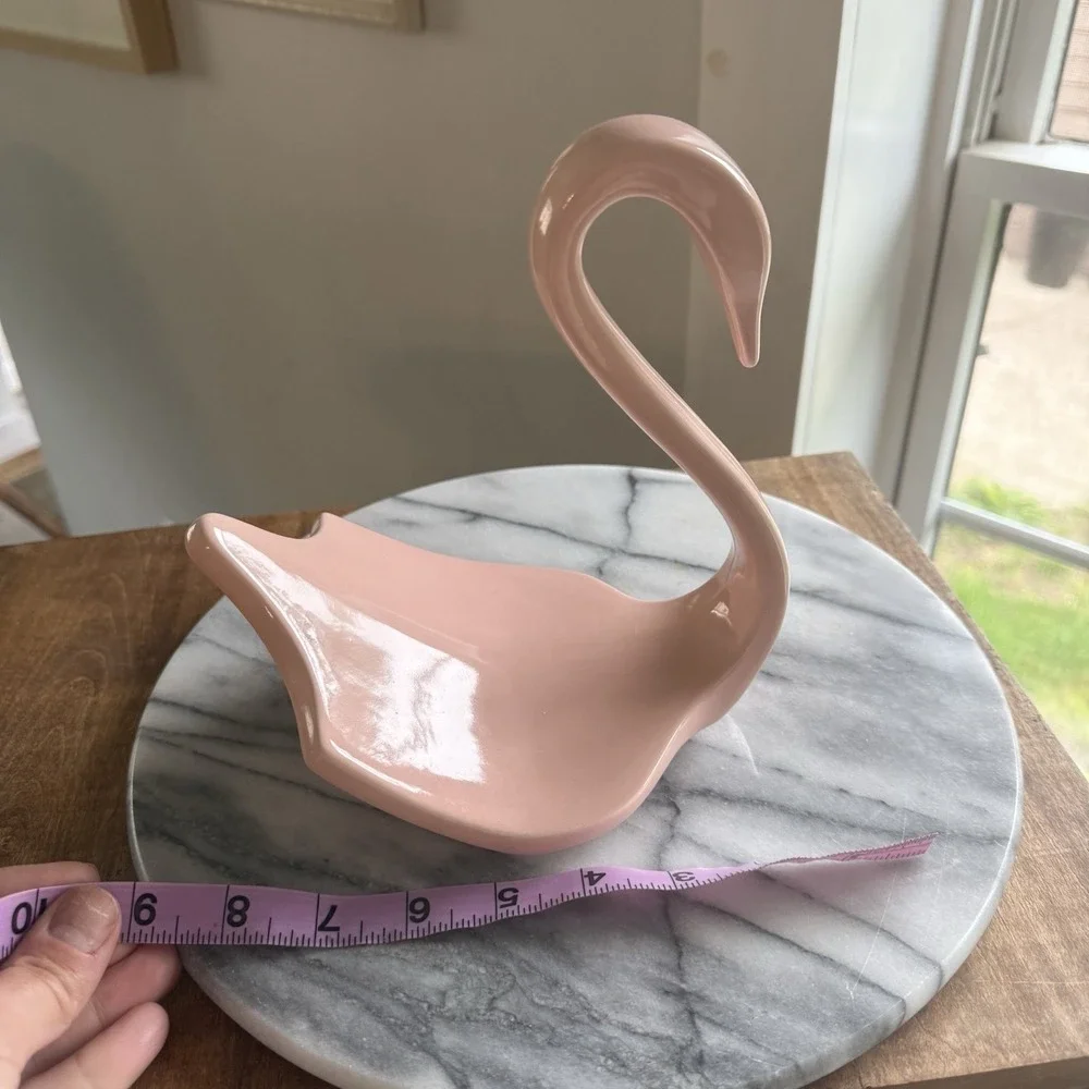 Swan Towel Holder Nova Designs VTG Peach Ceramic Original Label Granny Core